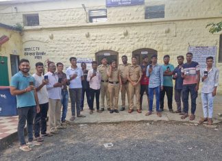 मुळ मालकांना हरविलेले मोबाईल परत