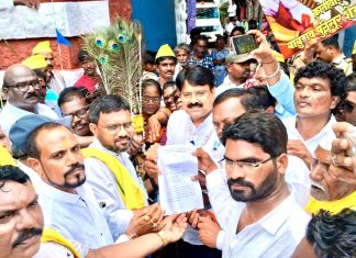 *हजारोंच्या संख्येने आदिवासी जमातीचा वणी उपविभागीय कार्यालयावर धडकला आरक्षण बचाव भव्य आक्रोश मोर्चा*