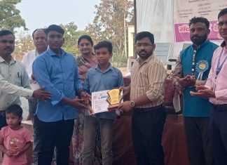 तालुका स्तरीय विज्ञान प्रदर्शनीत माथार्जुन आश्रम शाळेला प्रथम क्रमांक