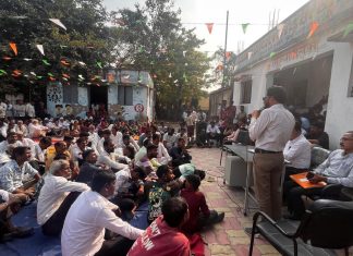 नांदेपेरा ग्रामसभेत लोकशाहीची खुलेआम विटंबना